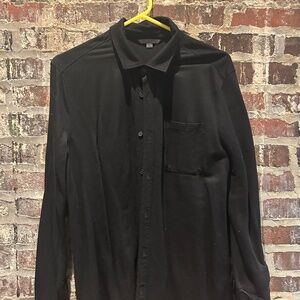 🔥 John Varvatos Black Button-Down – Size Medium 🔥